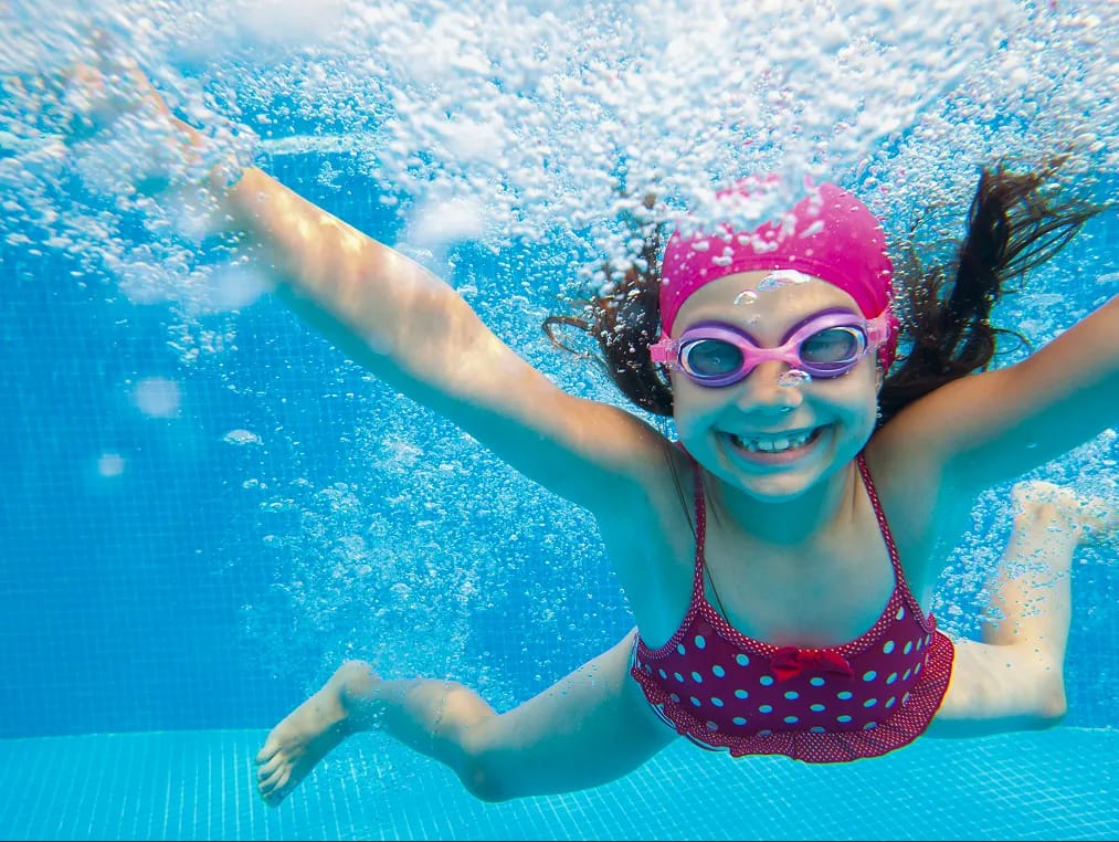 Mobile swim lessons